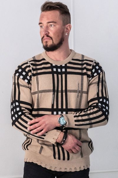 maglione da uomo a quadri marroni con superficie spezzata