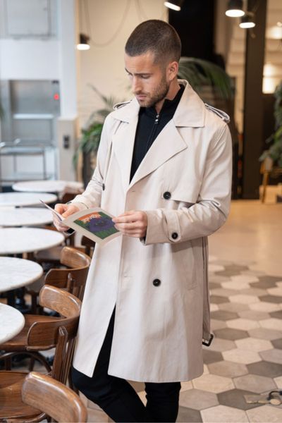 Trench coat marrone chiaro a mezza lunghezza da uomo FRILIVIN Trench coat marrone chiaro a mezza lunghezza da uomo FRILIVIN