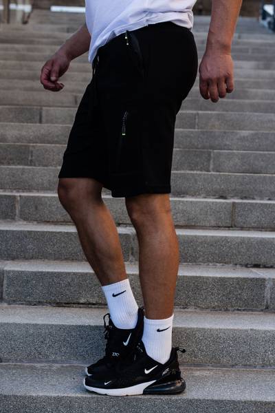 Shorts leggeri neri con tasche con zip JERONE Shorts leggeri neri con tasche con zip JERONE